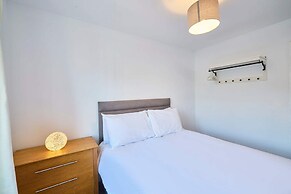 Host Stay Hunton Court