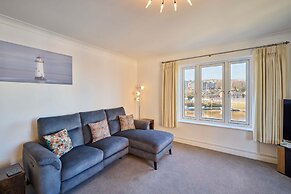 Host Stay Hunton Court