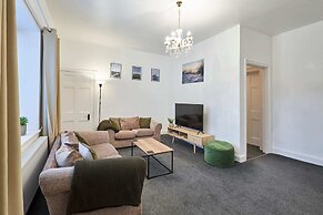 Host Stay Queen Street Apartment