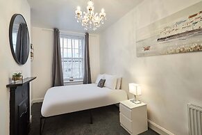 Host Stay Queen Street Apartment