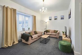 Host Stay Queen Street Apartment