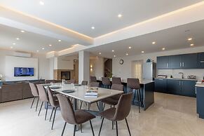 Magnifica Gozitan Villa Pool And Jacuzzi