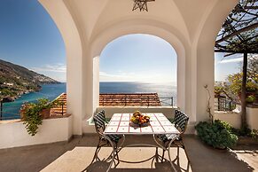 Torre Sponda Casa Angelica Private Beach