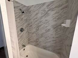 Sosuite 2BR Apt w W D Gym On-site Restaurant