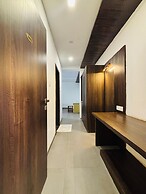MOUNTAIN BREEZE RESORT