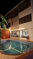 MOUNTAIN BREEZE RESORT