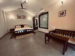 MOUNTAIN BREEZE RESORT