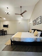 MOUNTAIN BREEZE RESORT