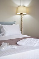 Oliver Suites by Ulysses Apartments