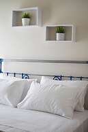 Oliver Suites by Ulysses Apartments