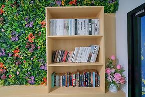 Phunaya Phuket Oldtown Hotel