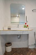 Phunaya Phuket Oldtown Hotel