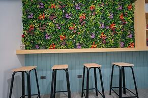 Phunaya Phuket Oldtown Hotel