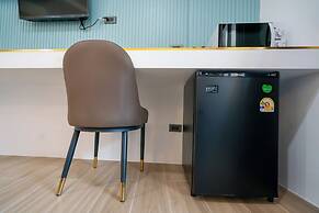 Phunaya Phuket Oldtown Hotel