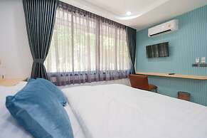 Phunaya Phuket Oldtown Hotel