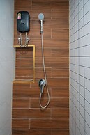 Phunaya Phuket Oldtown Hotel