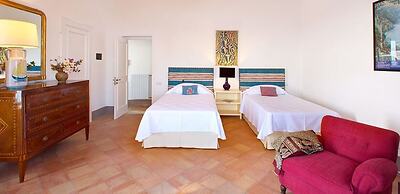 Villa Torre Sponda Private Beach