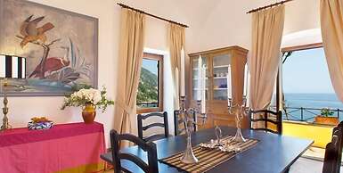 Villa Torre Sponda Private Beach