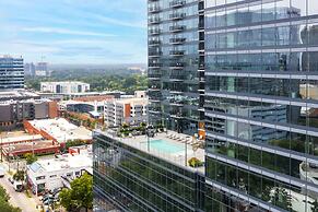 High-rise Apt Raleigh Free Parking Sunset View 1