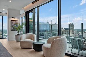 High-rise Apt Raleigh Free Parking Sunset View 1