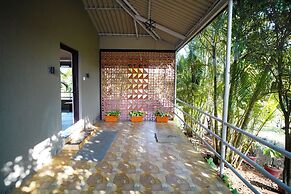 Vanah Villa And Resort