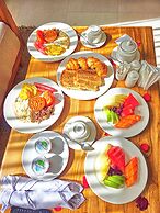 RITZY ARCADIA COTTAGES