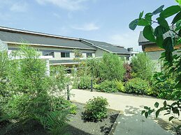 RITZY ARCADIA COTTAGES