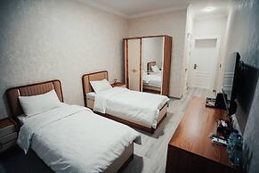 Bagishamol Hotel