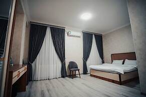 Bagishamol Hotel