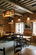 Ungru Guesthouse and Restaurant