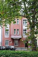Hotel Karolinger