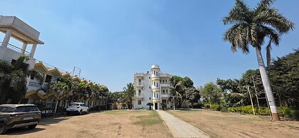Hotel Manas