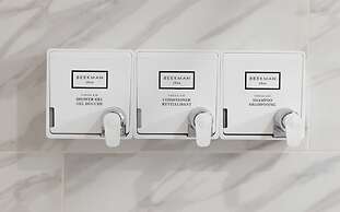 Sosuite 2BR Apt w W/d, Gym, On-site Restaurant