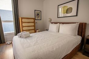 Sosuite NEW 2BR Apt w W D Split Level