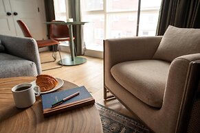 Sosuite 2BR Apt w W D Newly Renovated