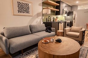 Sosuite 2BR Apt w Patio W D Sofabed