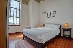 Sosuite 2BR Apt w W/d, Gym, On-site Restaurant