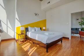 Sosuite 2BR Apt w W/d, Gym, On-site Restaurant