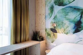 The Urban Hotel Moloko