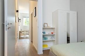 JOIVY Contemporary Apartments