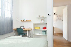 JOIVY Contemporary Apartments