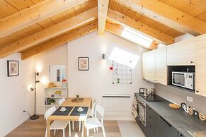 JOIVY Contemporary Apartments