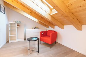 JOIVY Contemporary Apartments