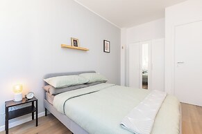 JOIVY Contemporary Apartments