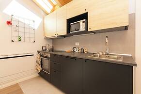 JOIVY Contemporary Apartments