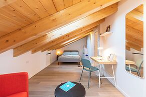 JOIVY Contemporary Apartments