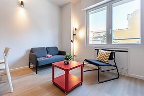 JOIVY Contemporary Apartments