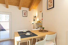 JOIVY Contemporary Apartments