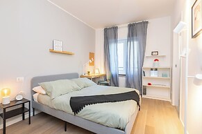 JOIVY Contemporary Apartments