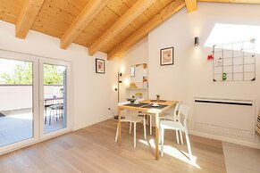 JOIVY Contemporary Apartments